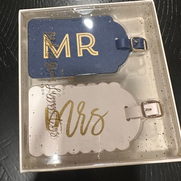 Engagement Gift Haul! - Picture 5 of 9